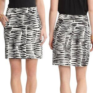 Trina Turk for Banana Republic Sateen Skirt, size 6 petite